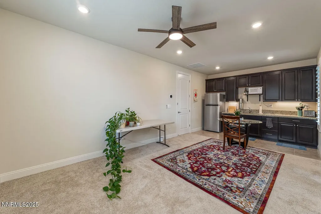 1023 Carico Valley Sparks NV 89441