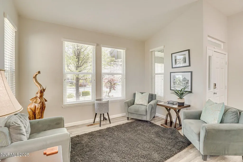 4675 Firtree Sparks NV 89436