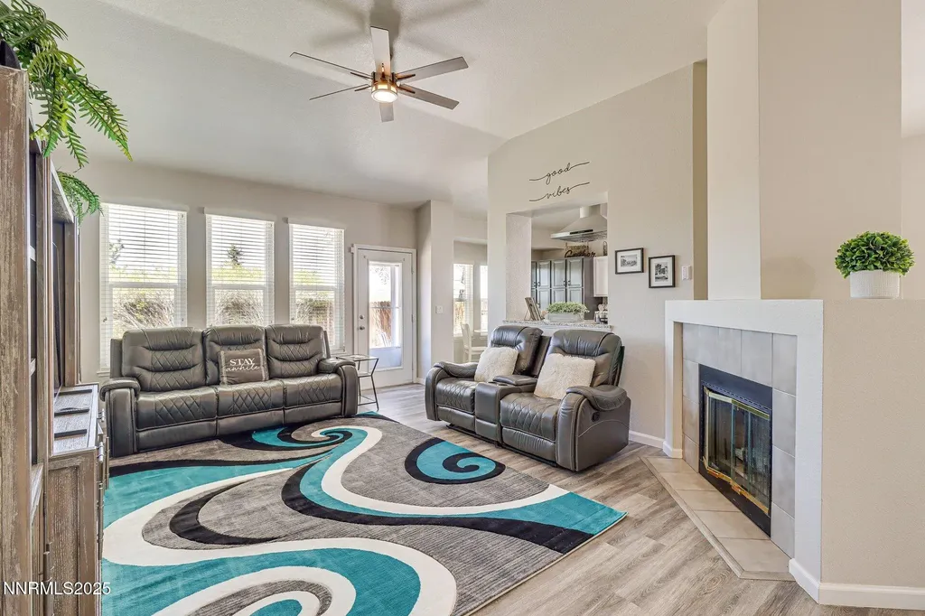 4675 Firtree Sparks NV 89436