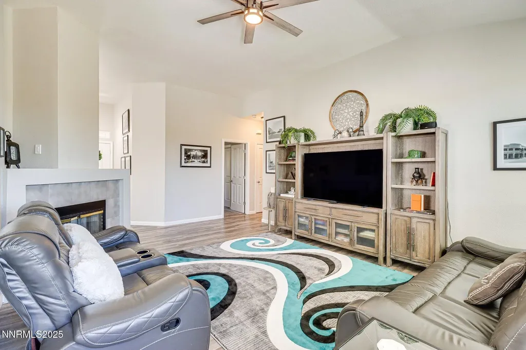 4675 Firtree Sparks NV 89436