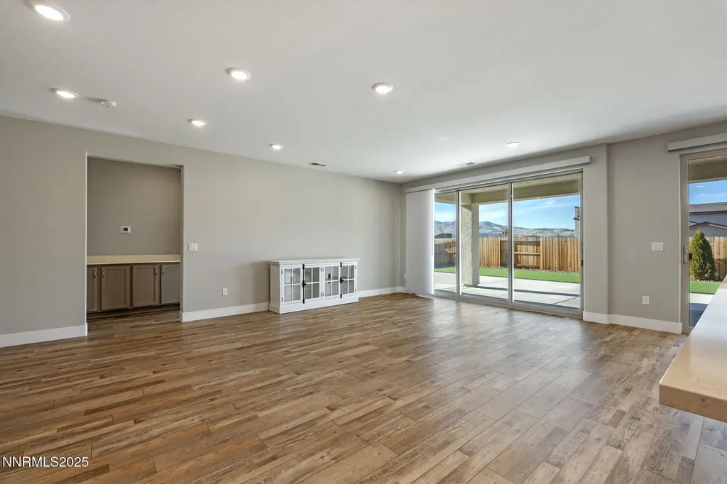 2271 Slater Mill Spanish Springs NV 89441