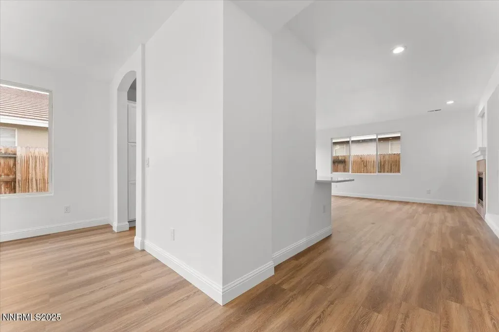 10482 Summershade Reno NV 89521