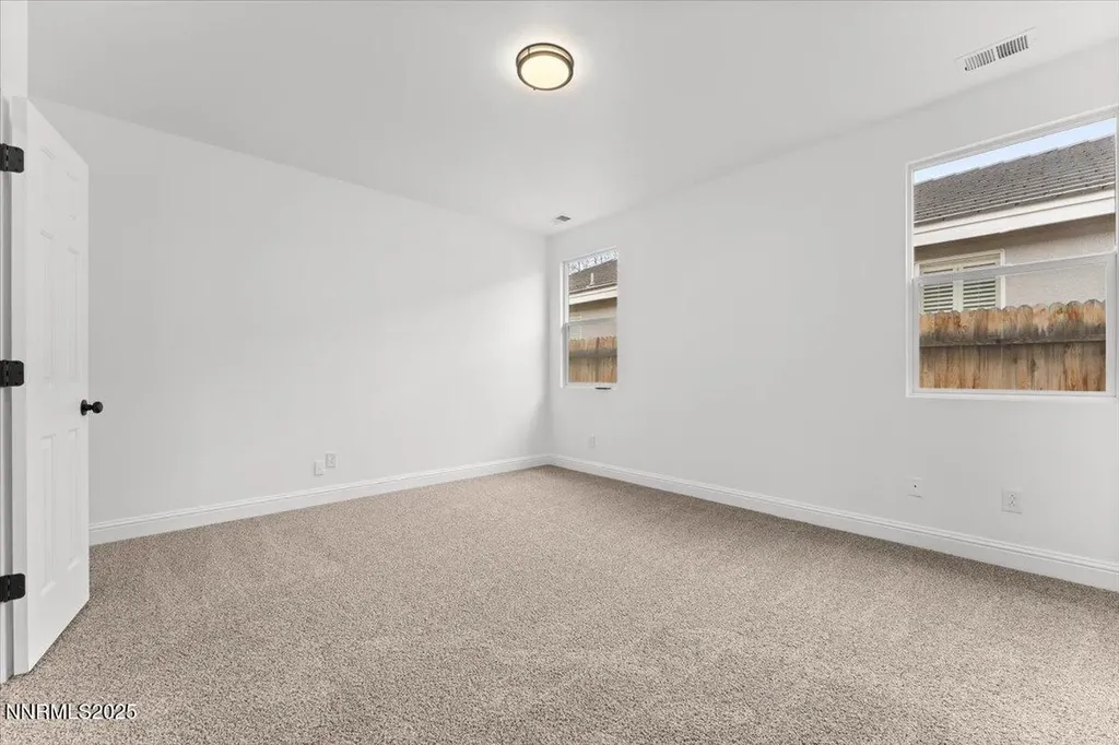 10482 Summershade Reno NV 89521