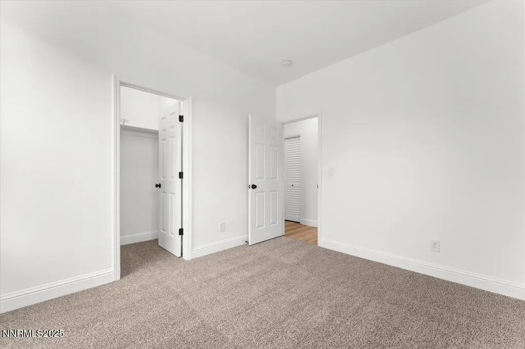 10482 Summershade Reno NV 89521