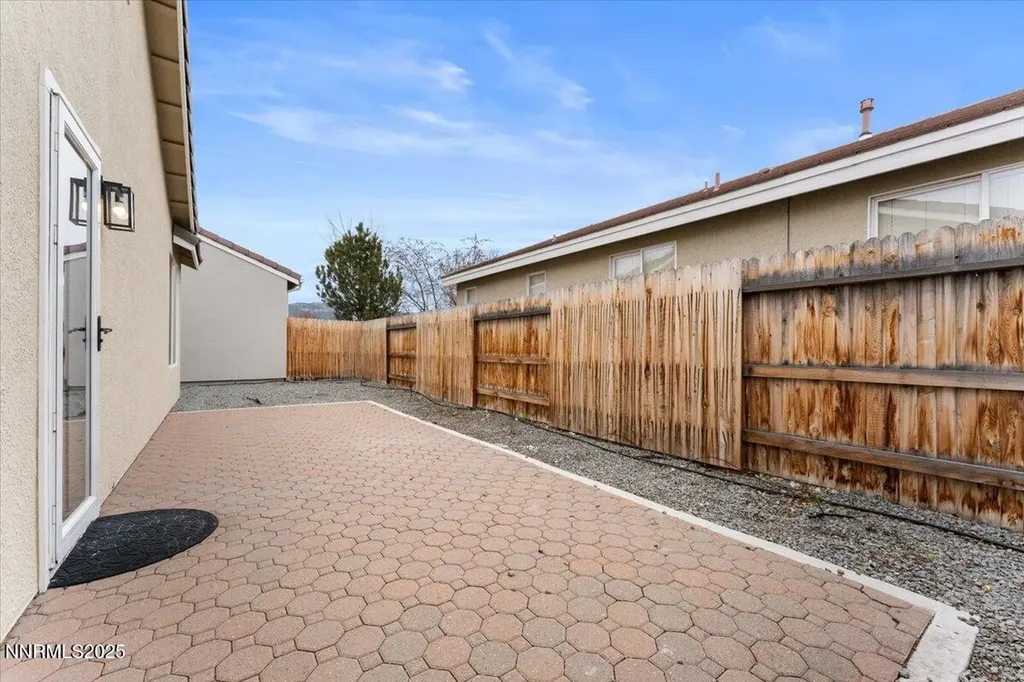 10482 Summershade Reno NV 89521