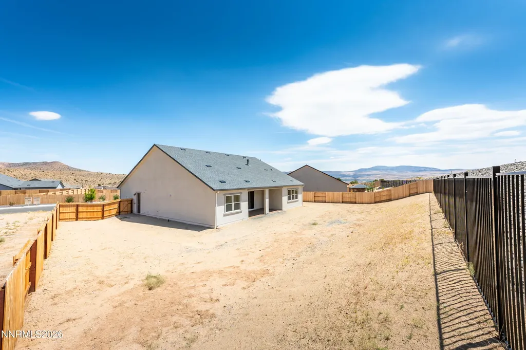 2400 Arrowroot Sparks NV 89441