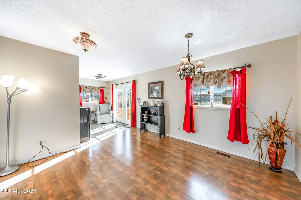5025 Jackrabbit Reno NV 89510