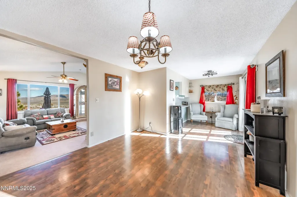 5025 Jackrabbit Reno NV 89510