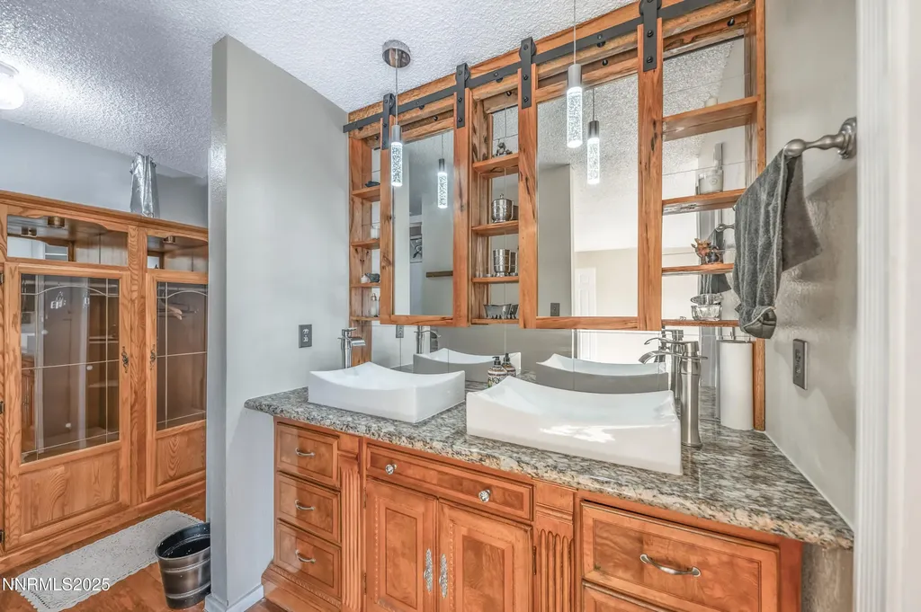 5025 Jackrabbit Reno NV 89510