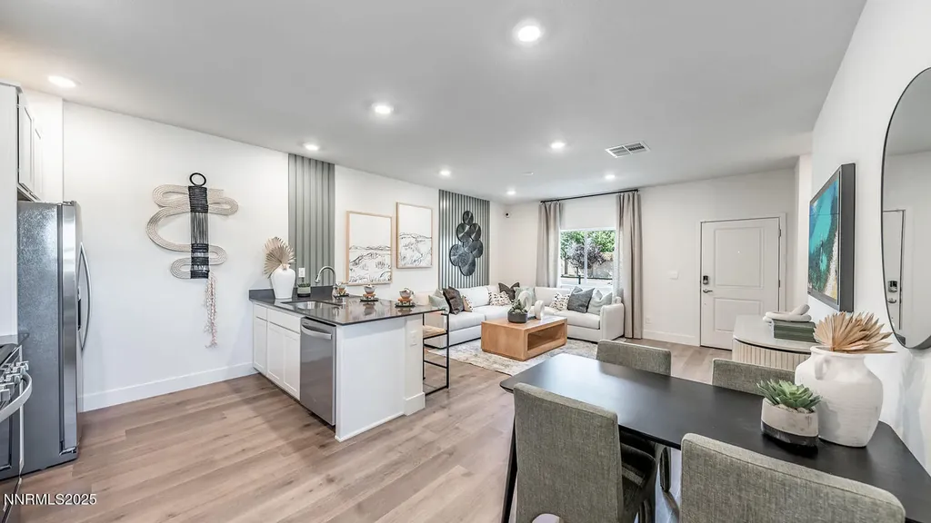 1641 Icelandic Reno NV 89523