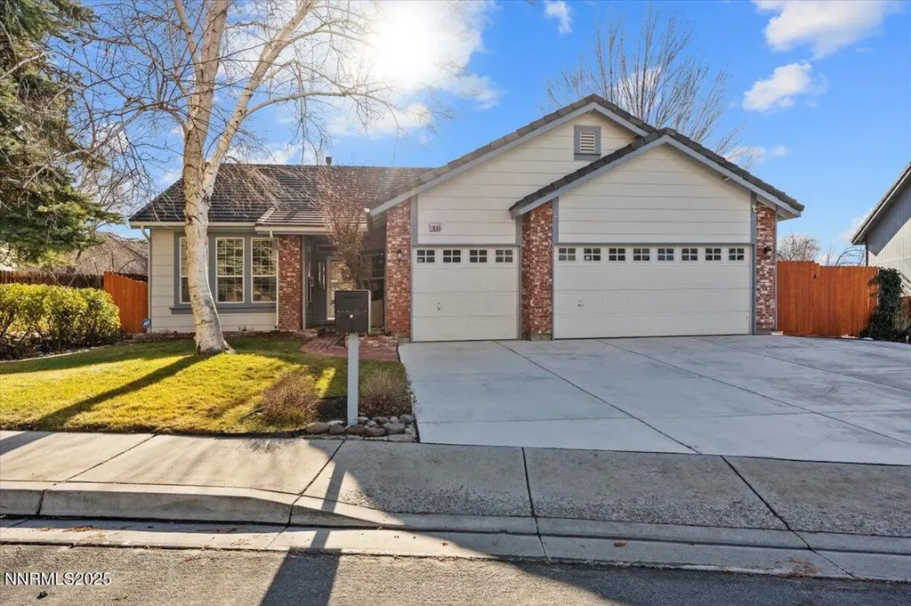 1655 Black Oak Sparks NV 89436