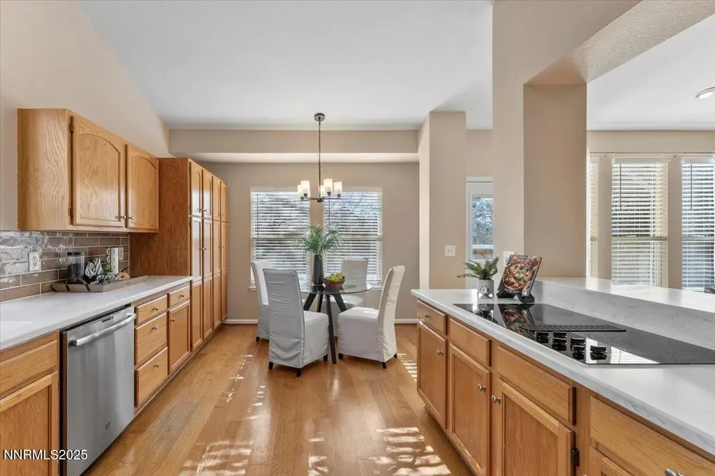 1655 Black Oak Sparks NV 89436