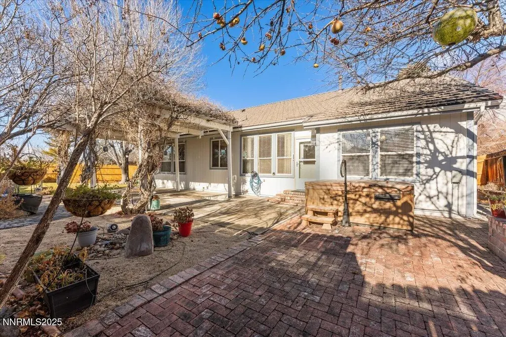 1655 Black Oak Sparks NV 89436