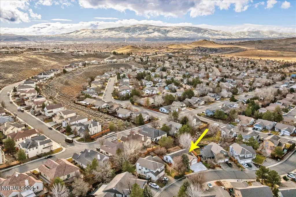 1655 Black Oak Sparks NV 89436