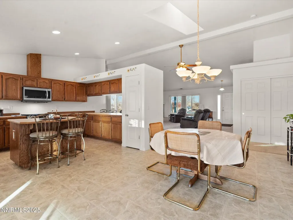 211 Bridlepath Fernley NV 89408