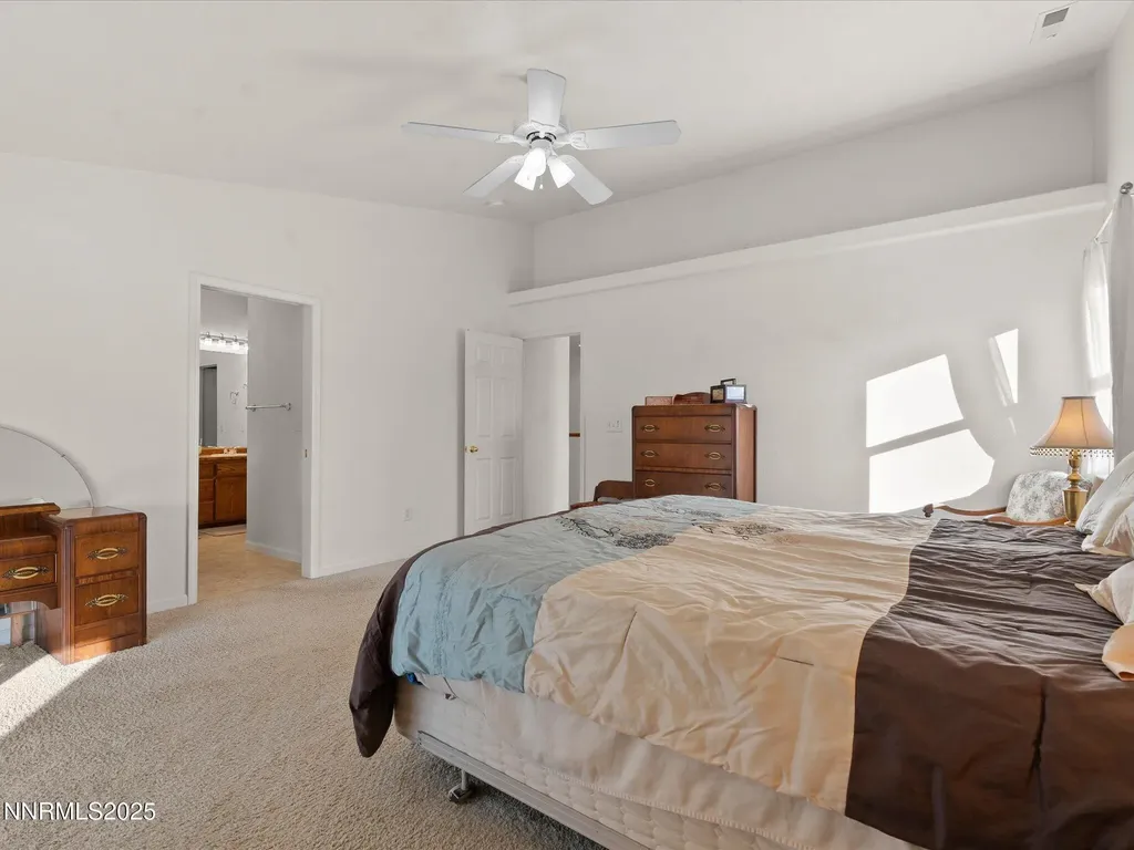 211 Bridlepath Fernley NV 89408