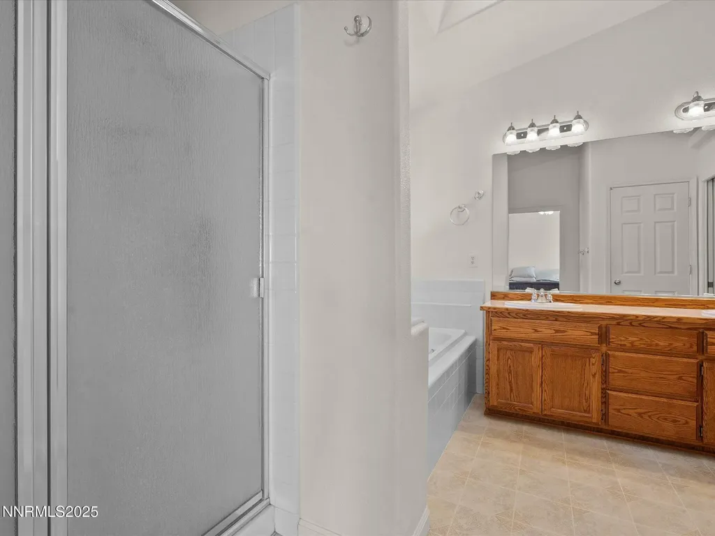 211 Bridlepath Fernley NV 89408