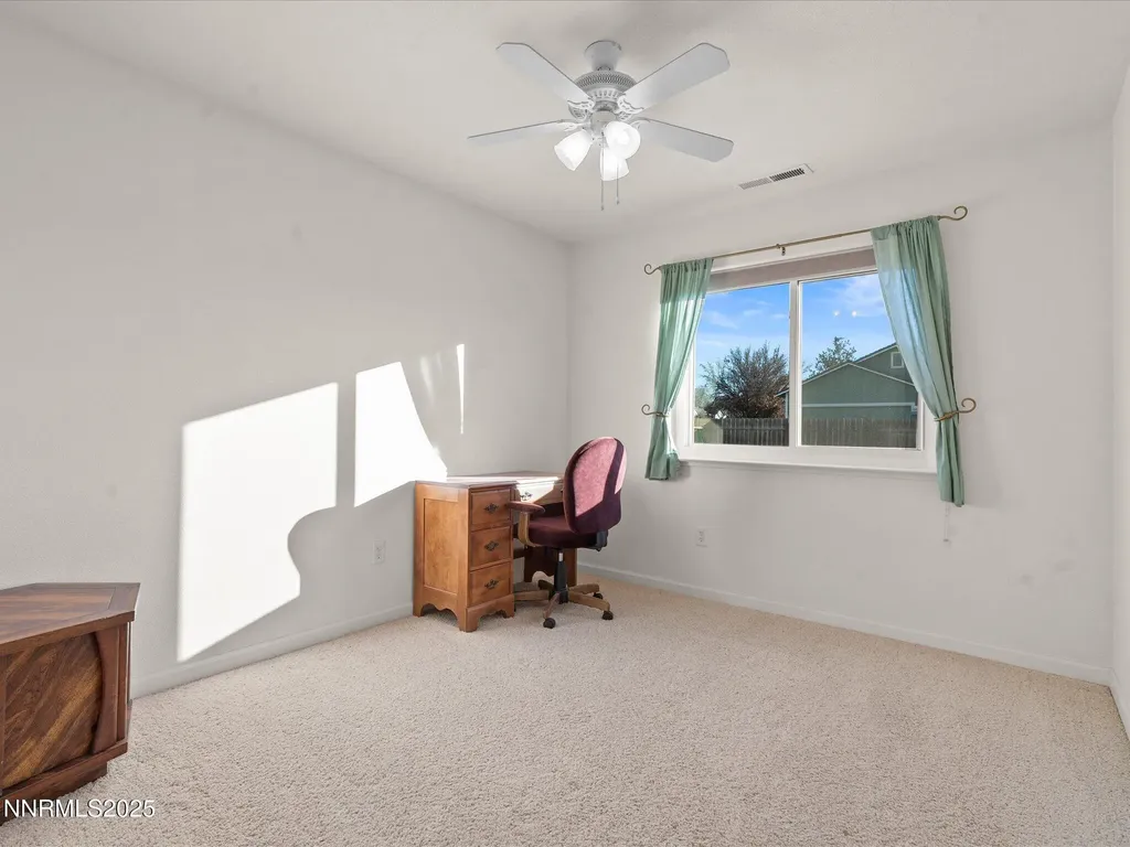 211 Bridlepath Fernley NV 89408