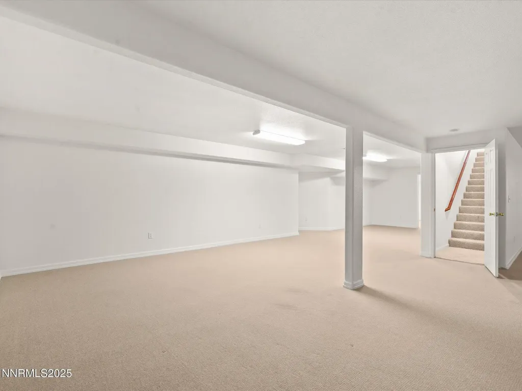 211 Bridlepath Fernley NV 89408