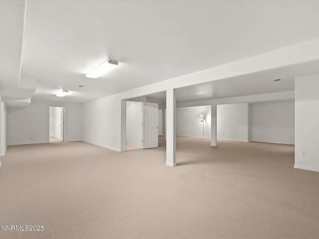 211 Bridlepath Fernley NV 89408