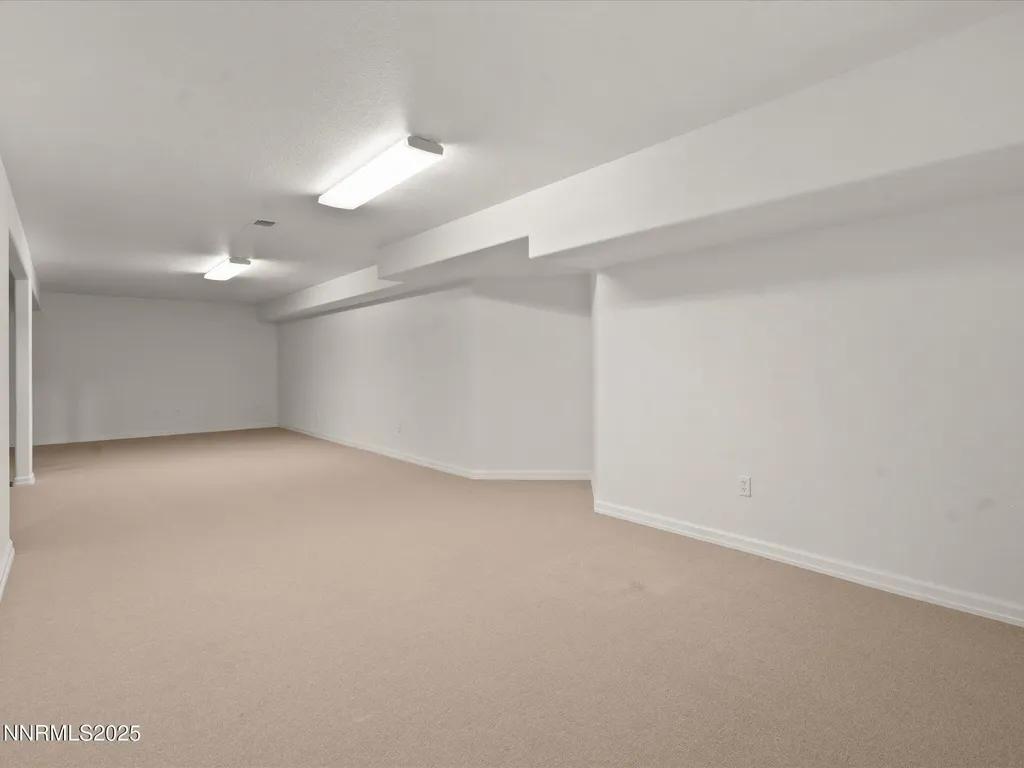 211 Bridlepath Fernley NV 89408
