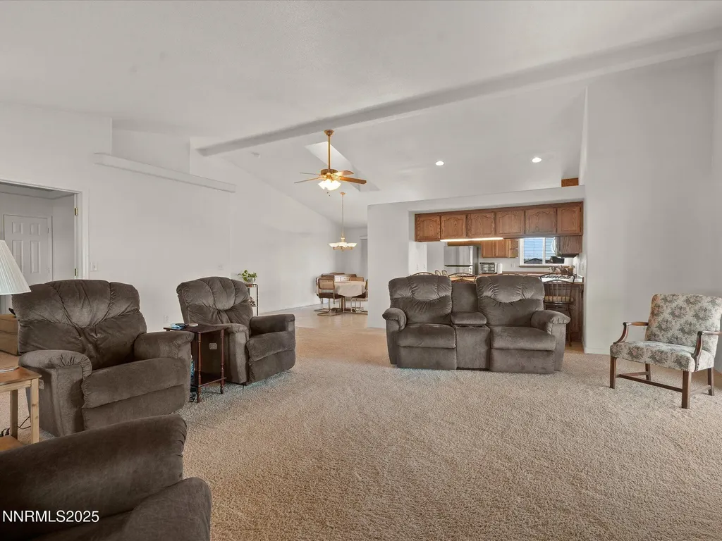 211 Bridlepath Fernley NV 89408