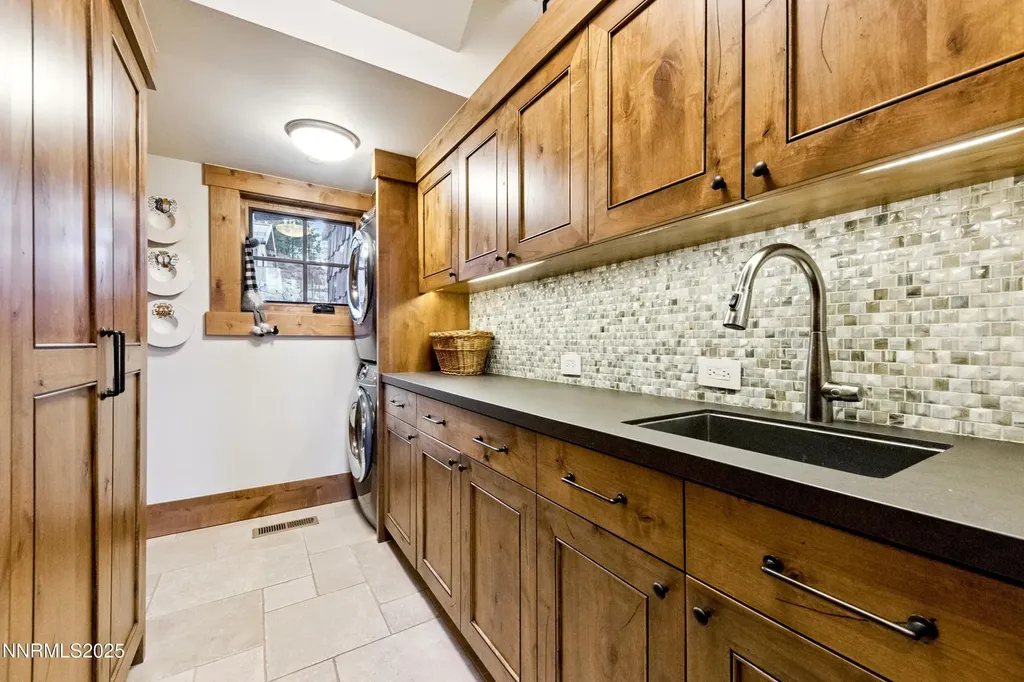 261 Redding Carson City NV 89705