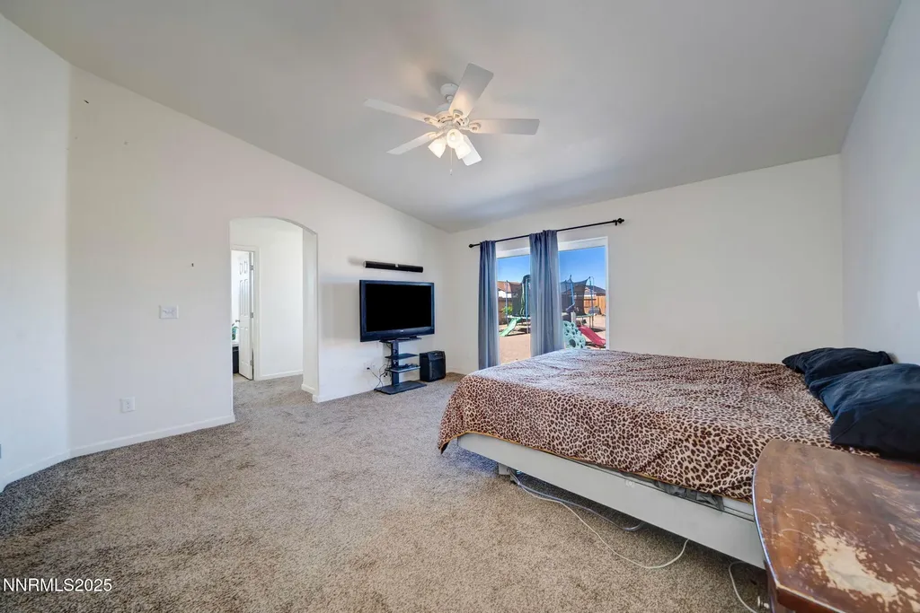 3175 Snowberry Silver Springs NV 89429