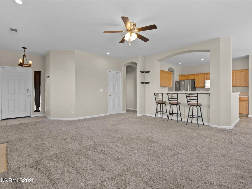 327 Valley Vista Dayton NV 89403