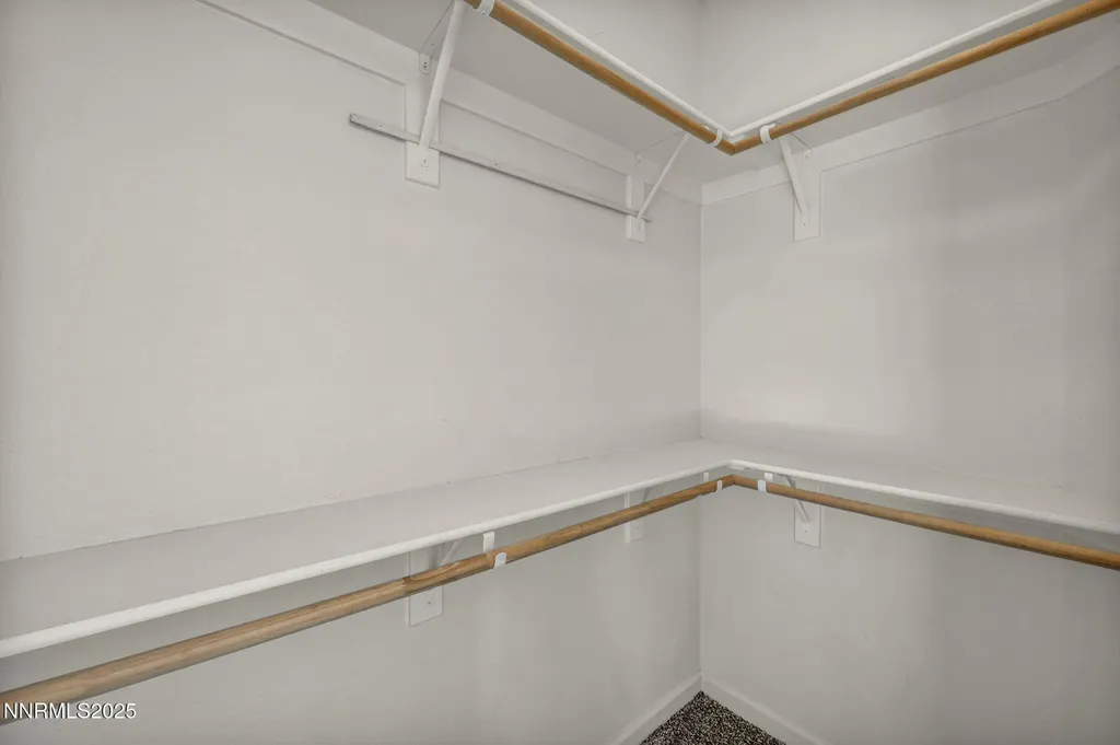 119 Red Oak Fernley NV 89408