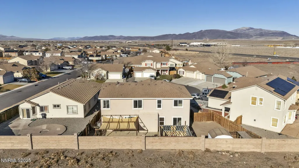 119 Red Oak Fernley NV 89408