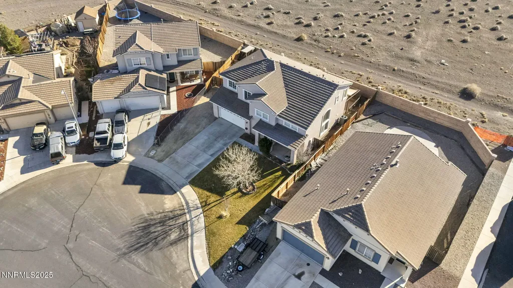 119 Red Oak Fernley NV 89408