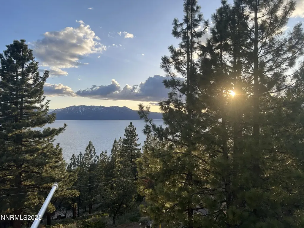 664 Lookout Zephyr Cove NV 89448
