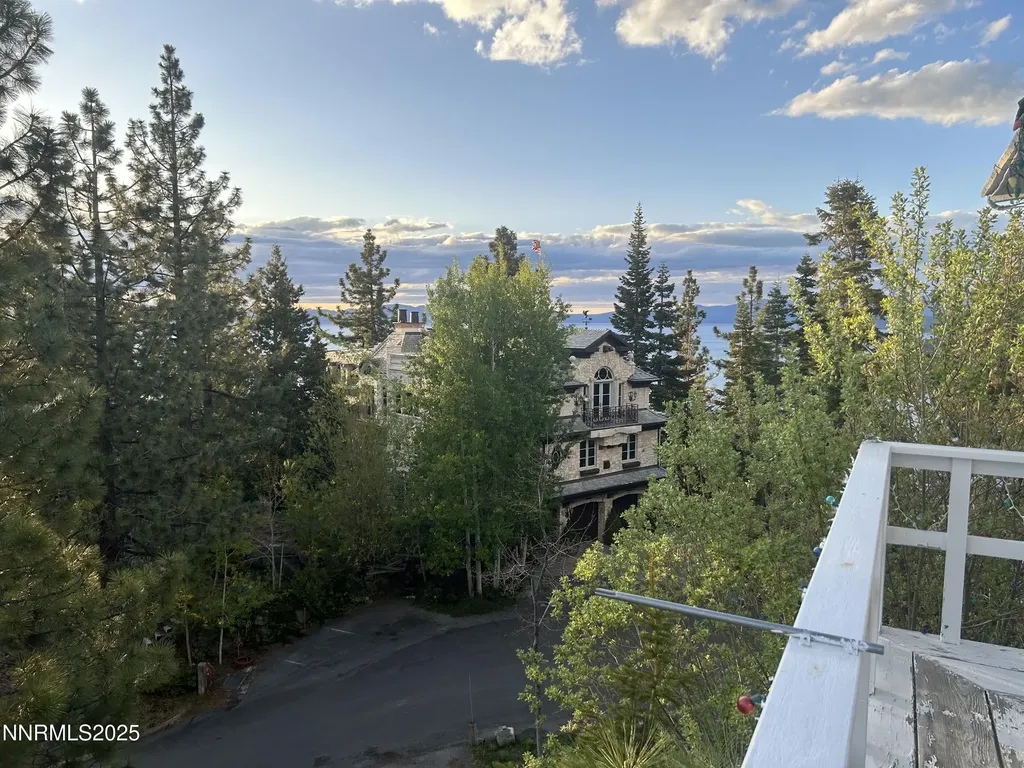 664 Lookout Zephyr Cove NV 89448