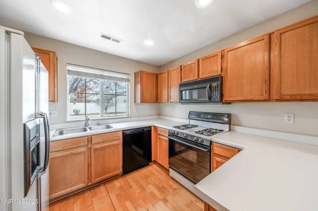 3188 Rose Vista Reno NV 89502