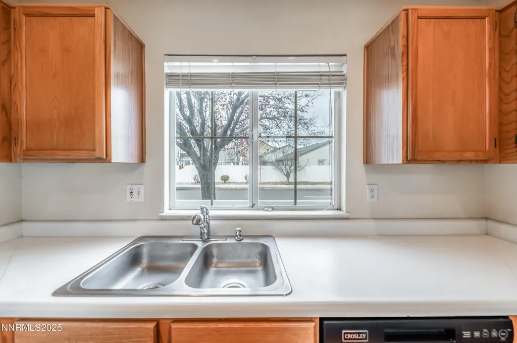 3188 Rose Vista Reno NV 89502