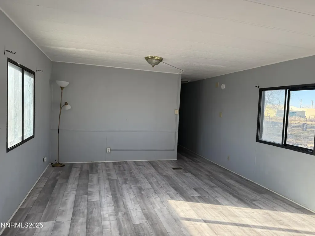 3085 Jupiter Winnemucca NV 89445