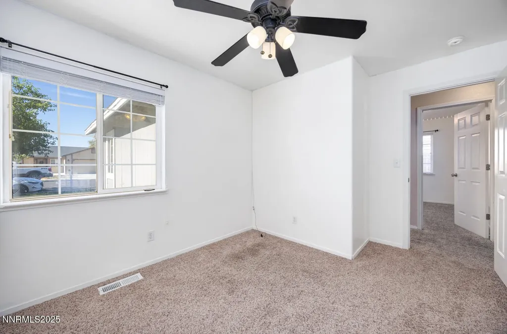 206 Dianna Fallon NV 89406