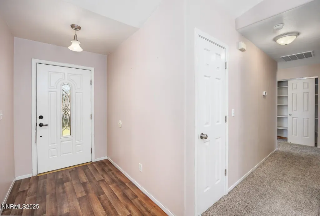 206 Dianna Fallon NV 89406