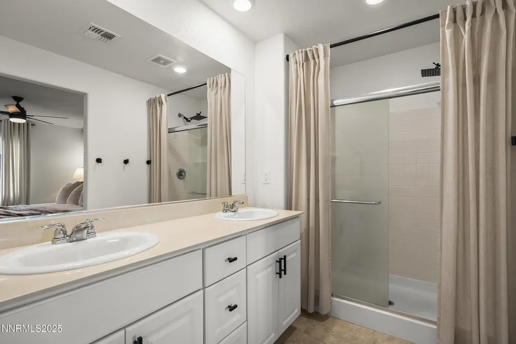 626 Coyote Bluff Reno NV 89506