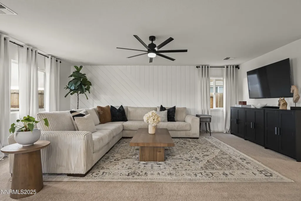 626 Coyote Bluff Reno NV 89506