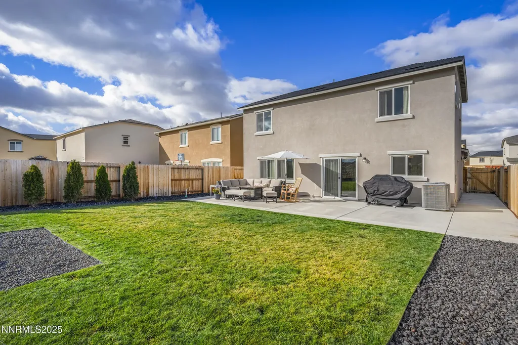 626 Coyote Bluff Reno NV 89506