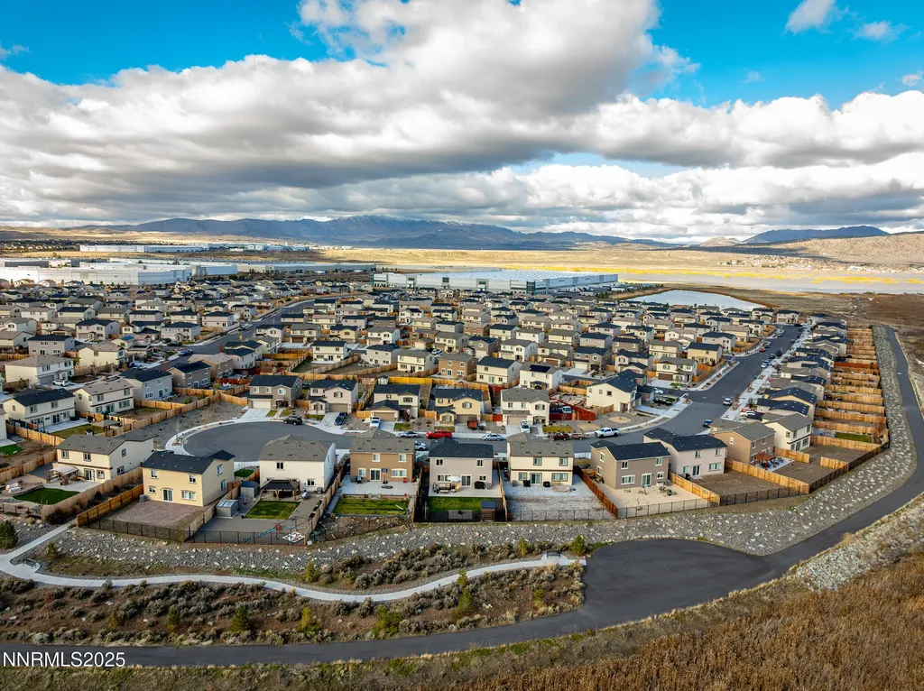 626 Coyote Bluff Reno NV 89506