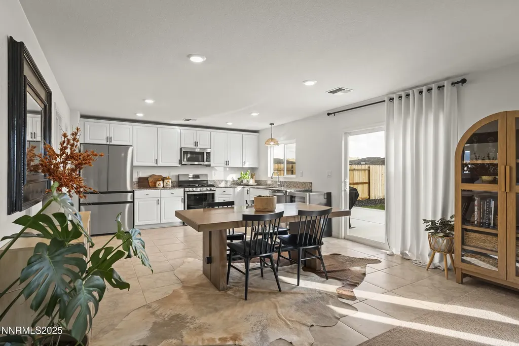 626 Coyote Bluff Reno NV 89506