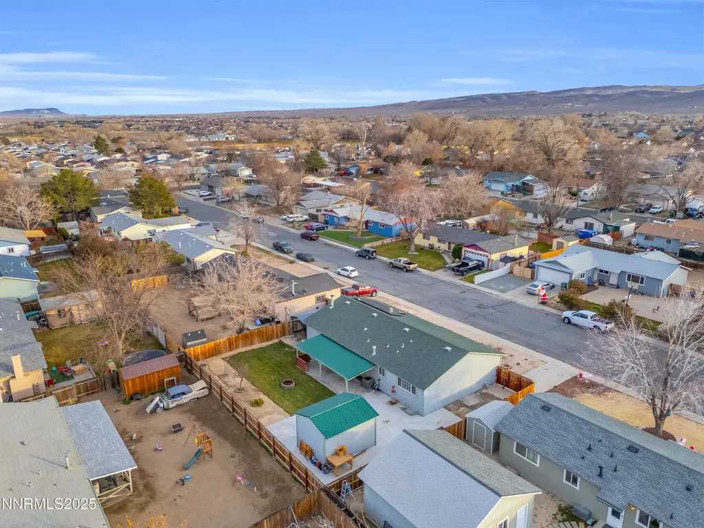 812 F Fernley NV 89408