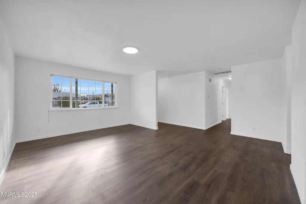 812 F Fernley NV 89408
