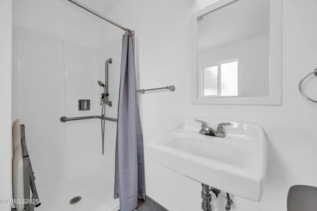 812 F Fernley NV 89408