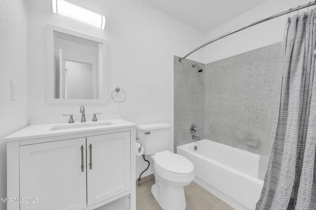 812 F Fernley NV 89408