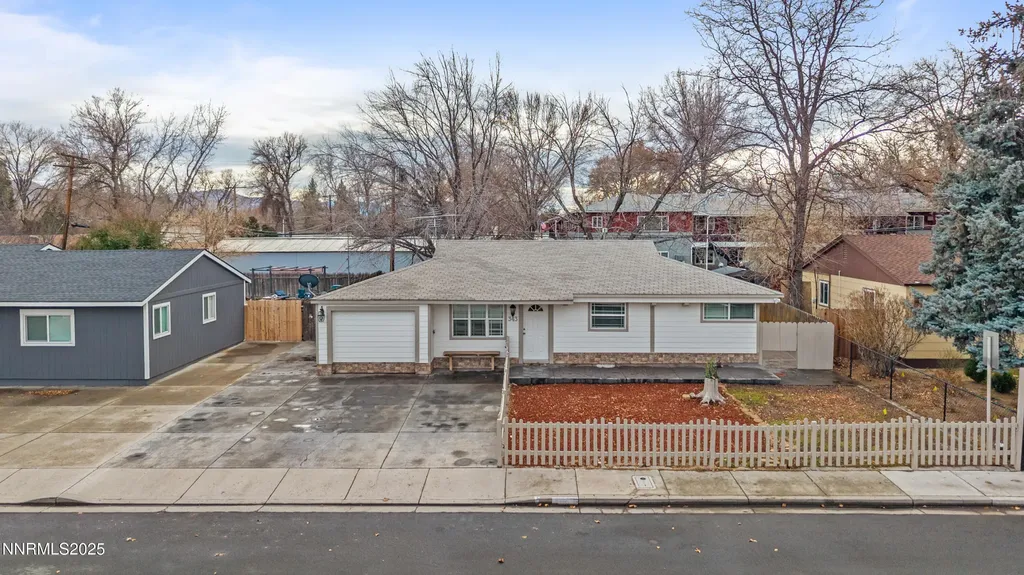 343 Richards Sparks NV 89431