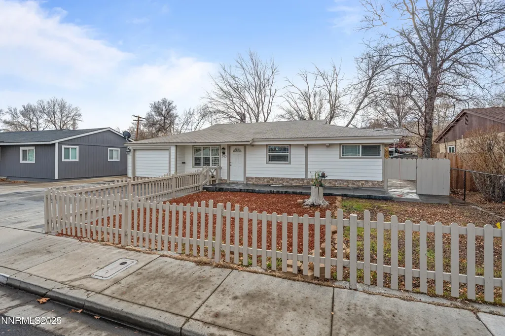 343 Richards Sparks NV 89431